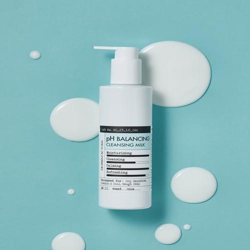 더마팩토리 판테놀 1% pH 밸런싱 클렌징 밀크 240ml